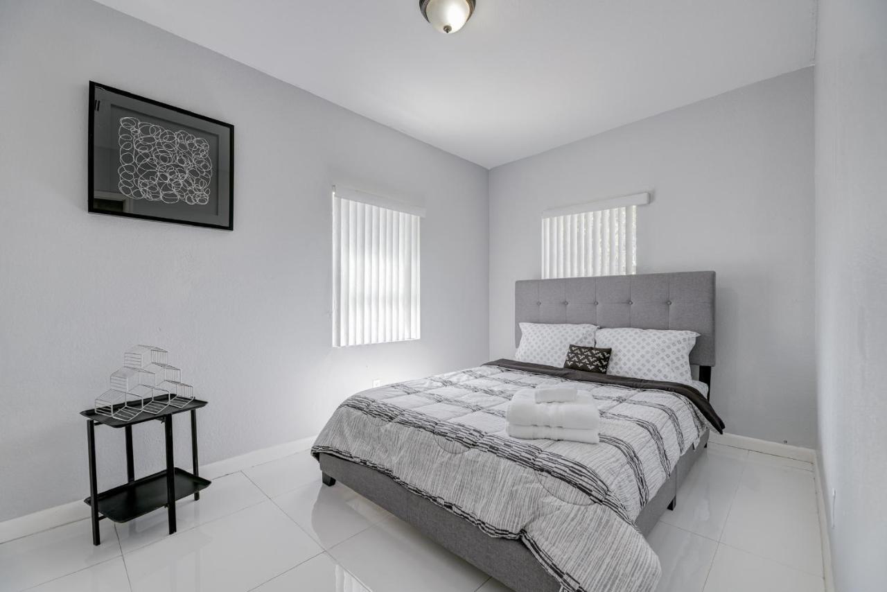 Deco Drive Miami • Near Hard Rock Stadium • South Beach • Wynwood 外观 照片